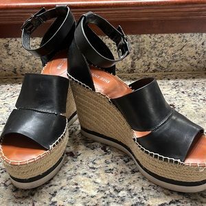Gianni Bini Wedges